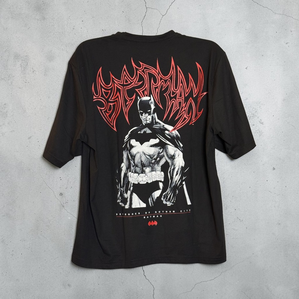 Batman Defender of Gotham City Graphic T-Shirt Black Red XL DC Comics Mens
